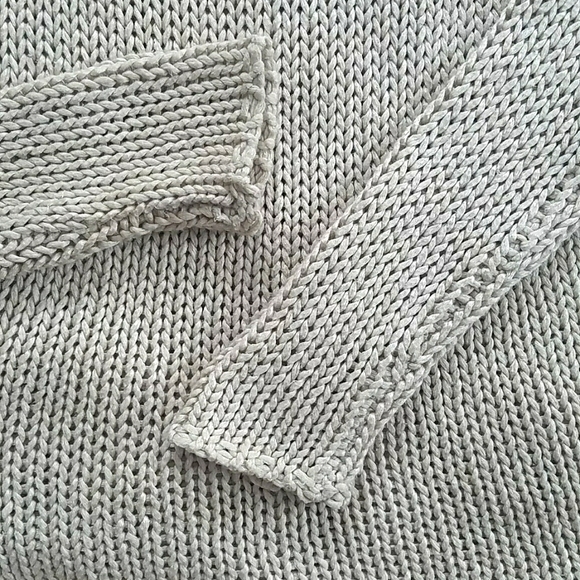 Diagonal Hem Knit Sweater - Picture 2 of 7